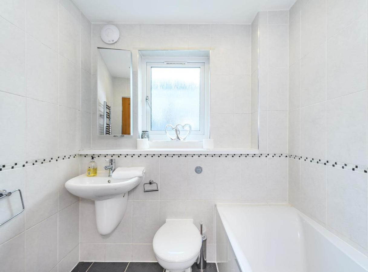 Southside Flat With Private Garden! Apartamento Glasgow Exterior foto
